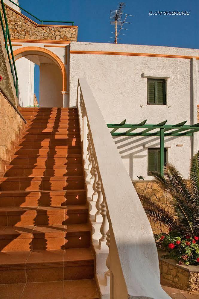 Finiki View Hotel Apartments Экстерьер фото