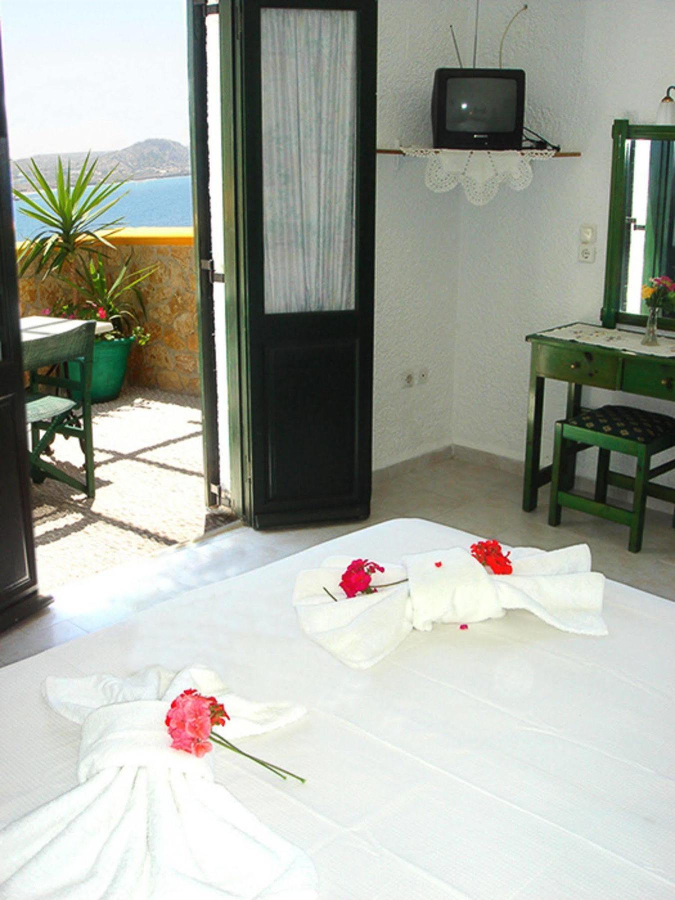 Finiki View Hotel Apartments Экстерьер фото