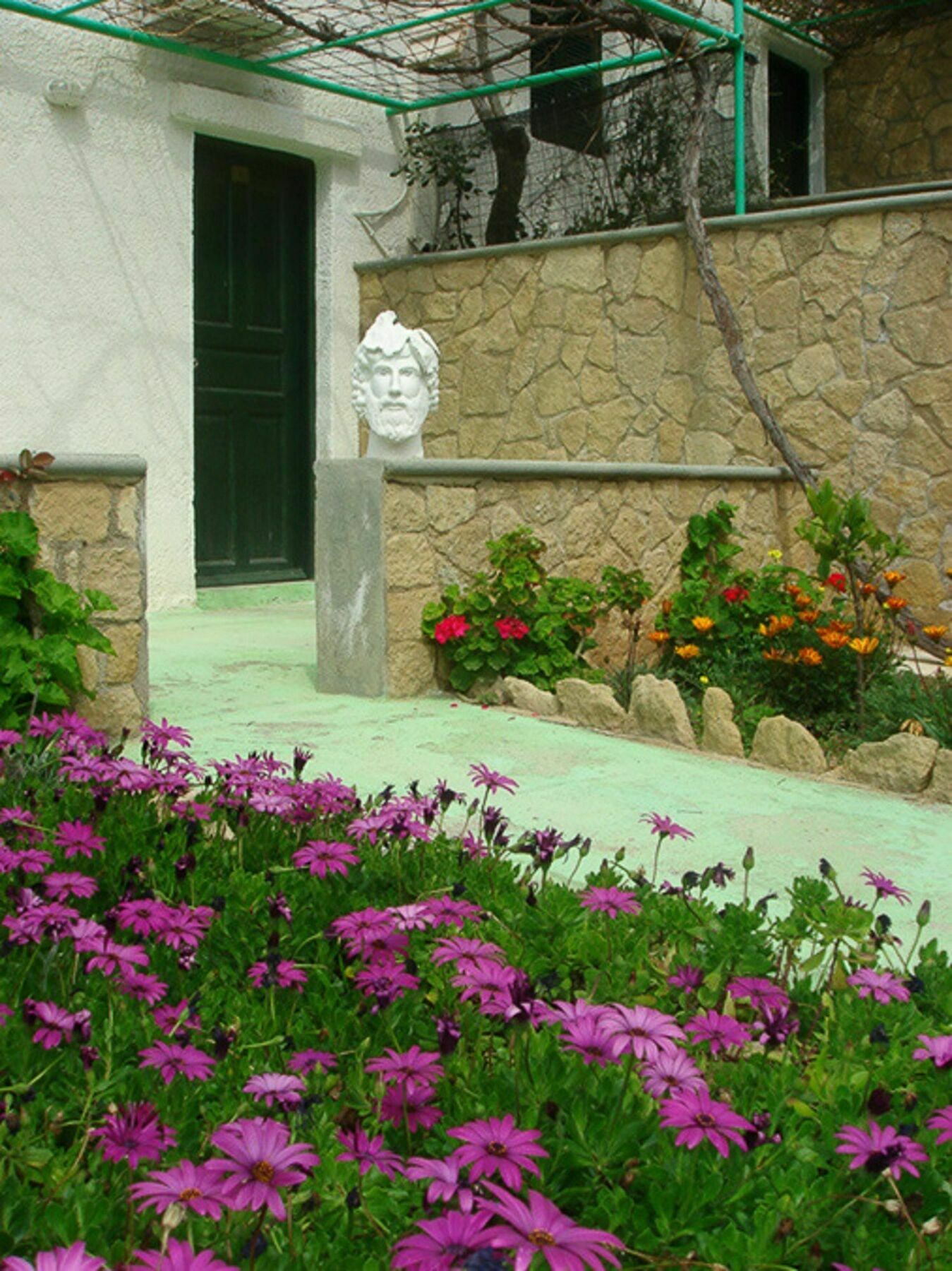 Finiki View Hotel Apartments Экстерьер фото